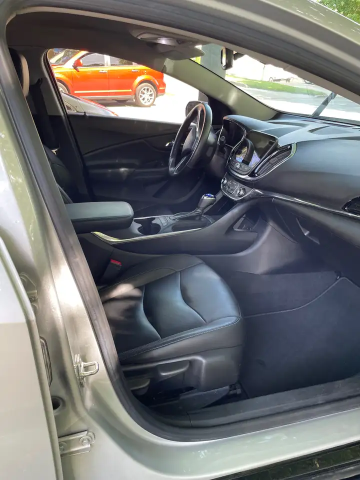 Chevrolet Volt снимка Chevrolet Volt