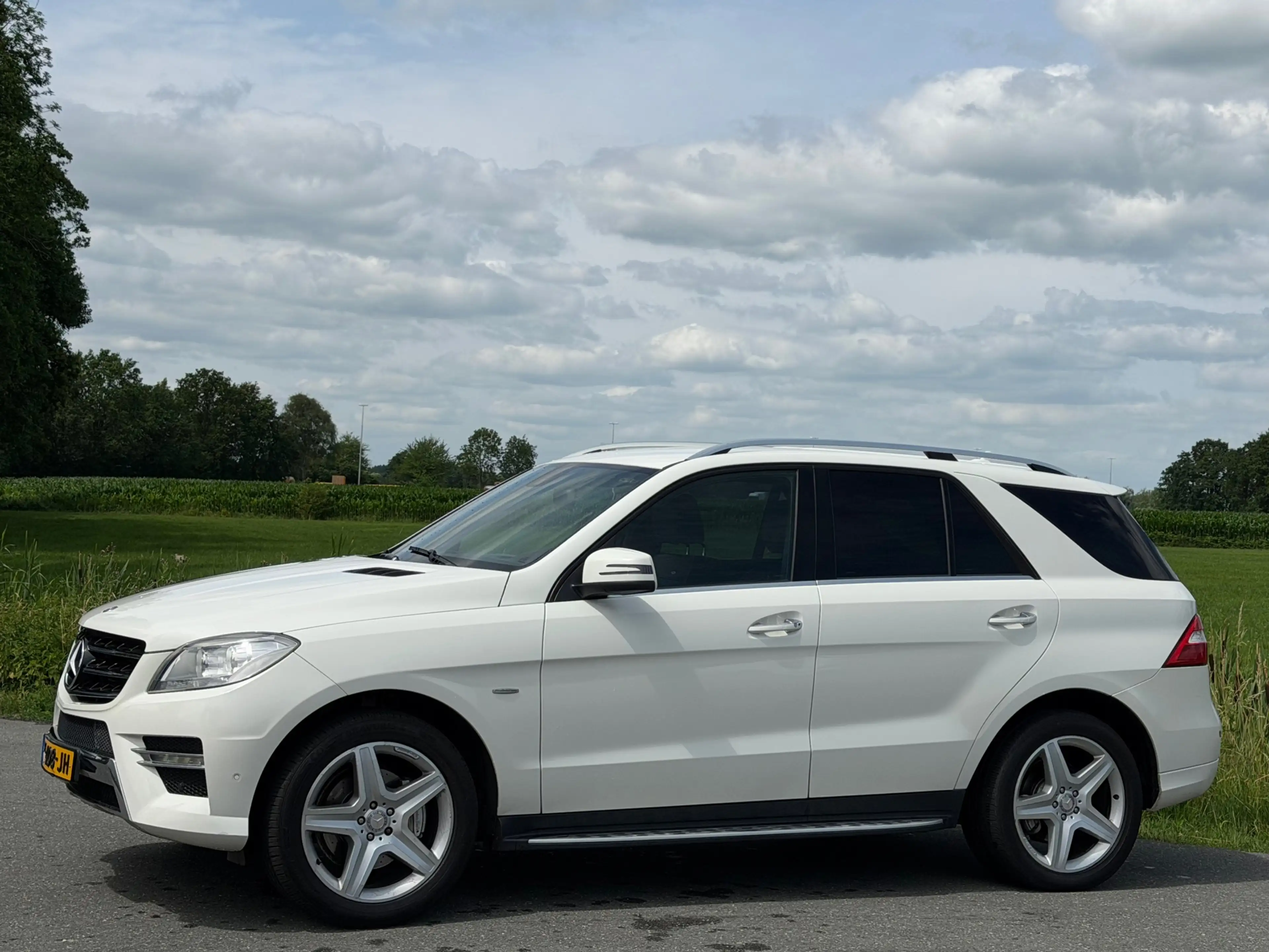 Mercedes-Benz ML 350 M-klasse BlueTEC Edition 1 Designo AMG | Nap | Net — photo 3