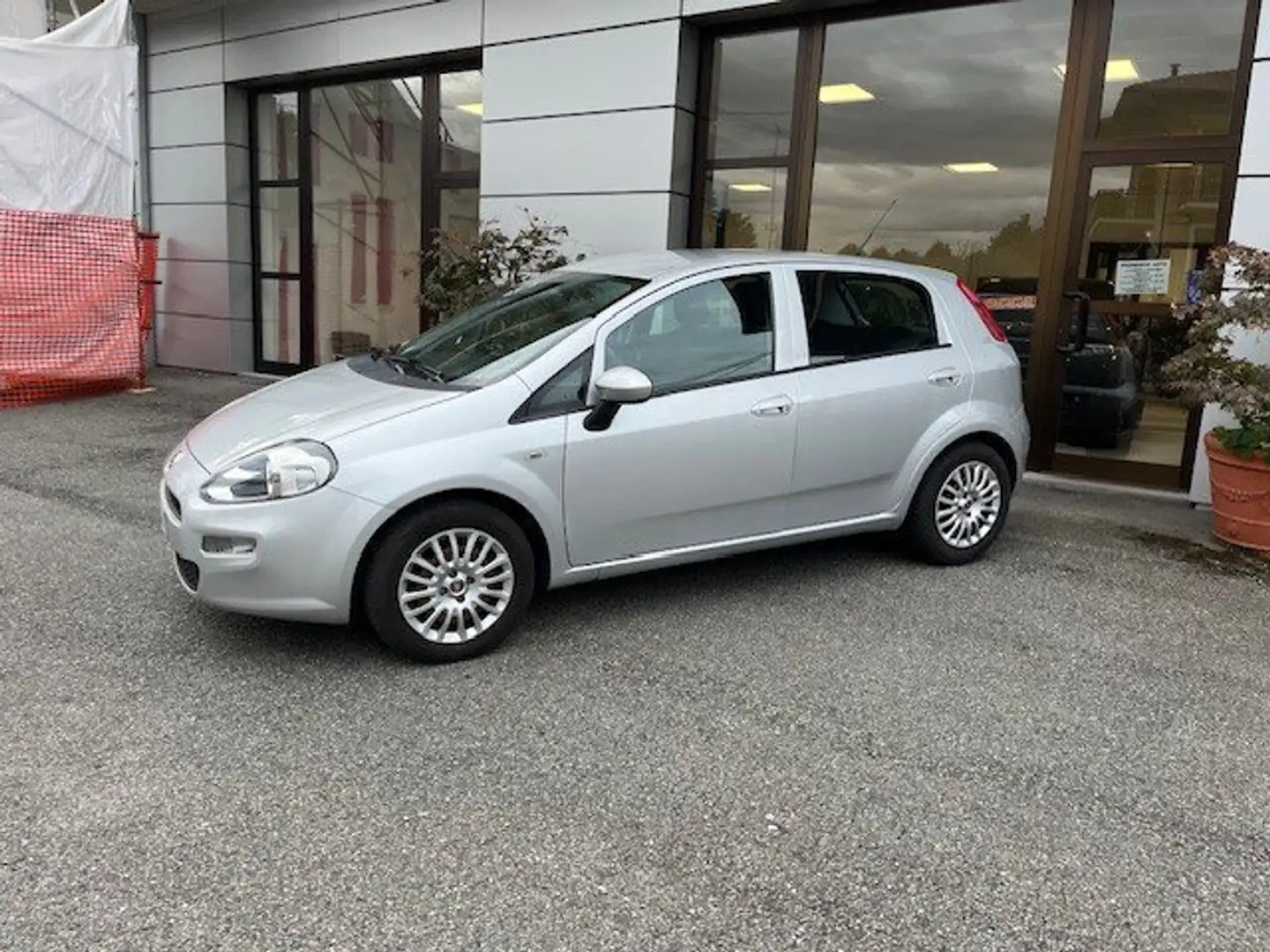Fiat Punto Punto 1.2 8V 5 porte Street Argento - 2