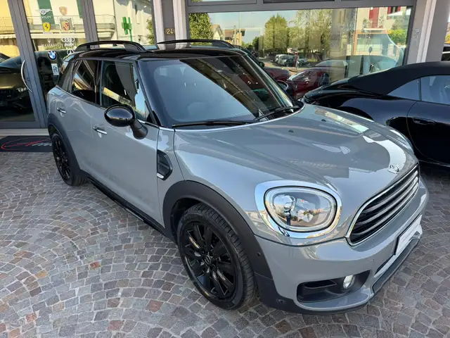 MINI Cooper D Countryman Mini Countryman 2.0 Cooper D -NAZIONALE-BLACK EDIT!