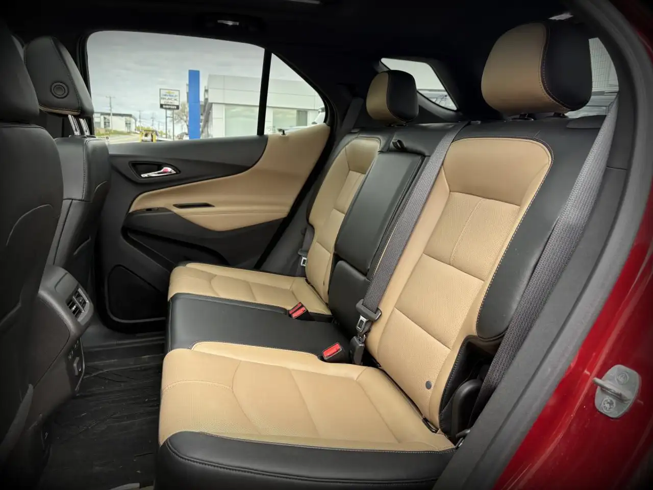 Chevrolet Equinox снимка Chevrolet Equinox