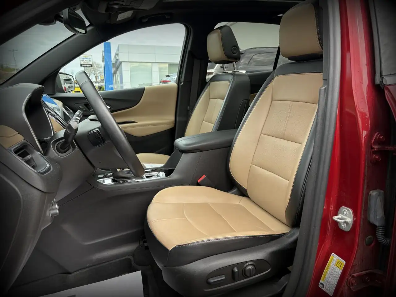 Chevrolet Equinox снимка Chevrolet Equinox