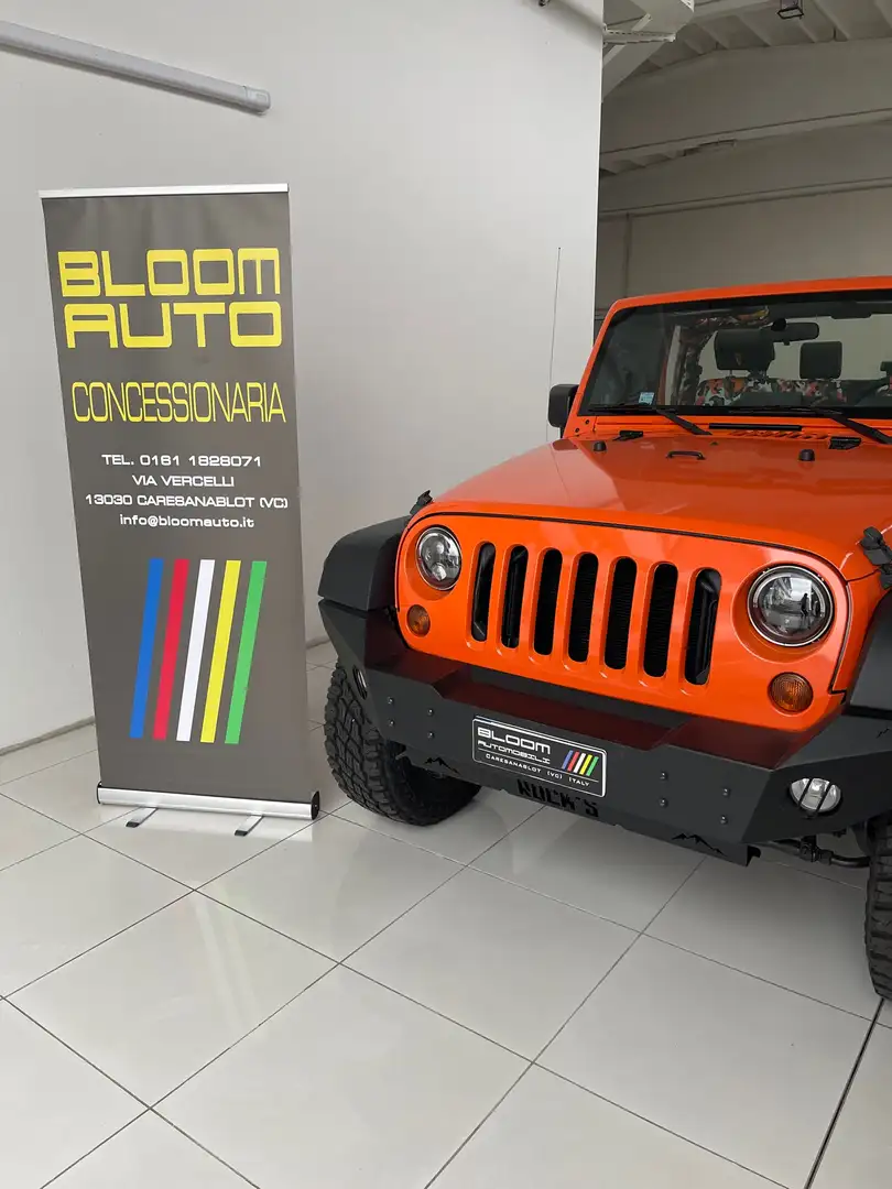 Jeep Wrangler Wrangler 3p 3.8 V6 Rubicon auto Oranje - 1