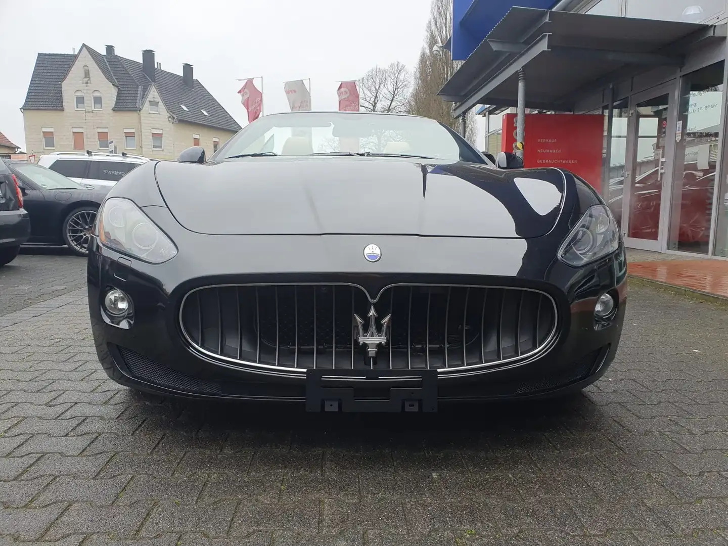 Maserati GranCabrio 4.7 V8 Automatik*PDC*CAM*SHZ*2.Hd Fekete - 2