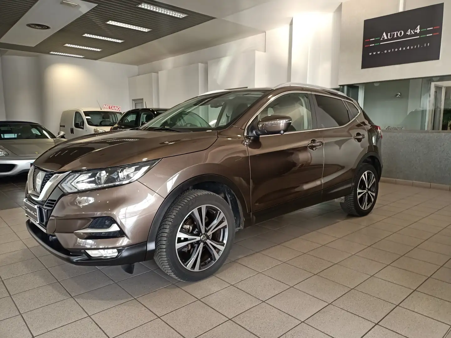 Nissan Qashqai Qashqai 1.5 dci Tekna+ 110cv*Ben tenuta! Braun - 1