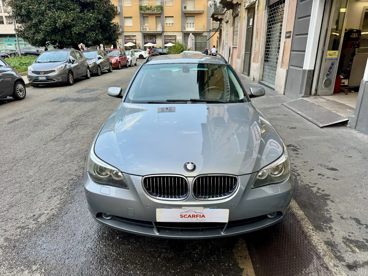 BMW 523 523i Touring Attiva Grau - 2