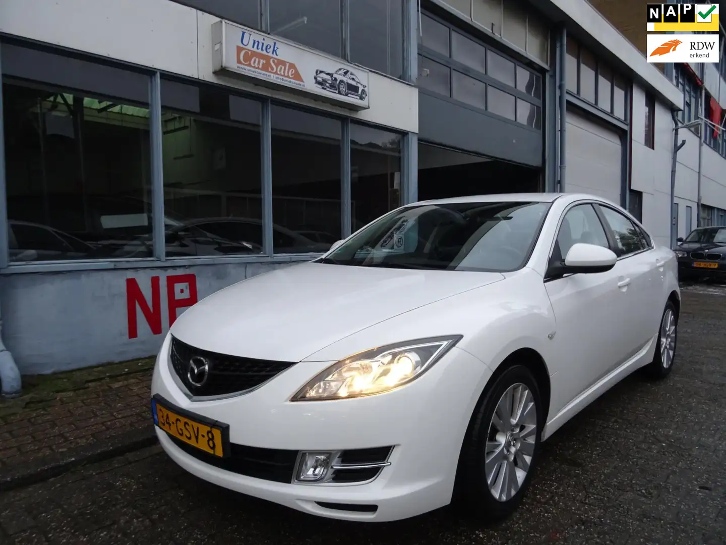 Mazda 6 2.0 S-VT Touring Wit - 1