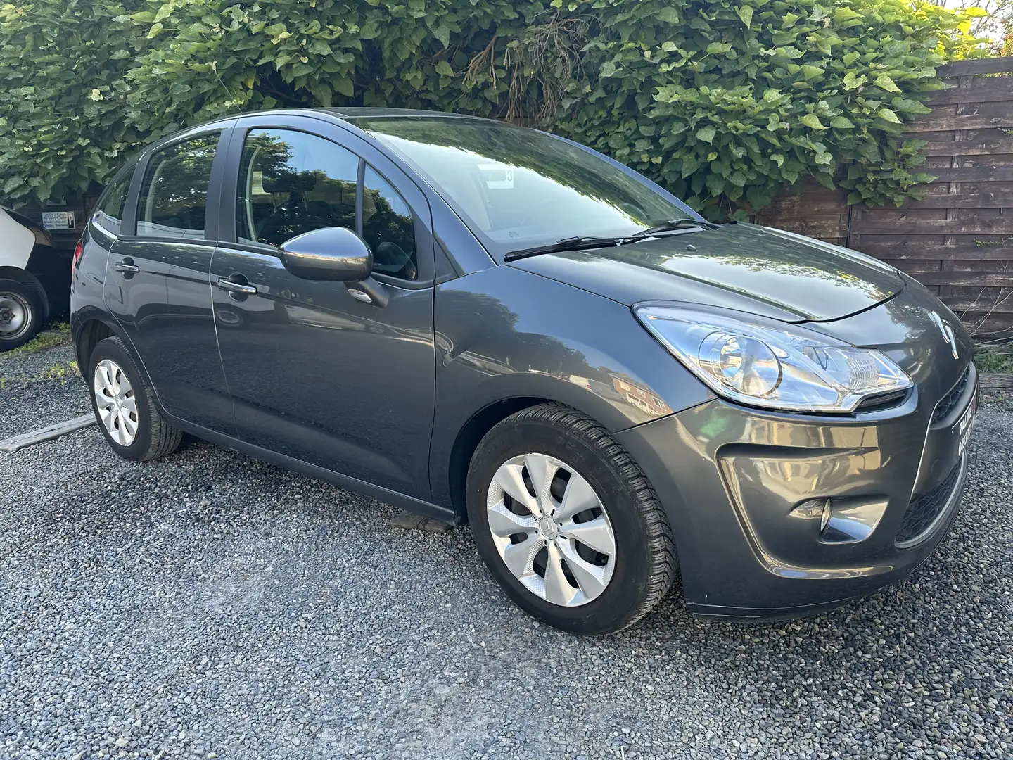 Citroen C3 C3 1.4i Seduction Grau - 2