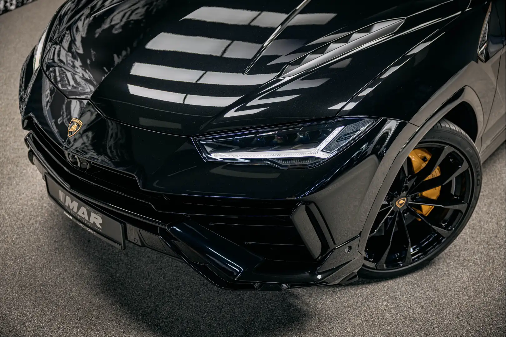 Lamborghini Urus 4.0 V8 S | Urus S | BTW | Akrapovic | Luchtvering Noir - 2