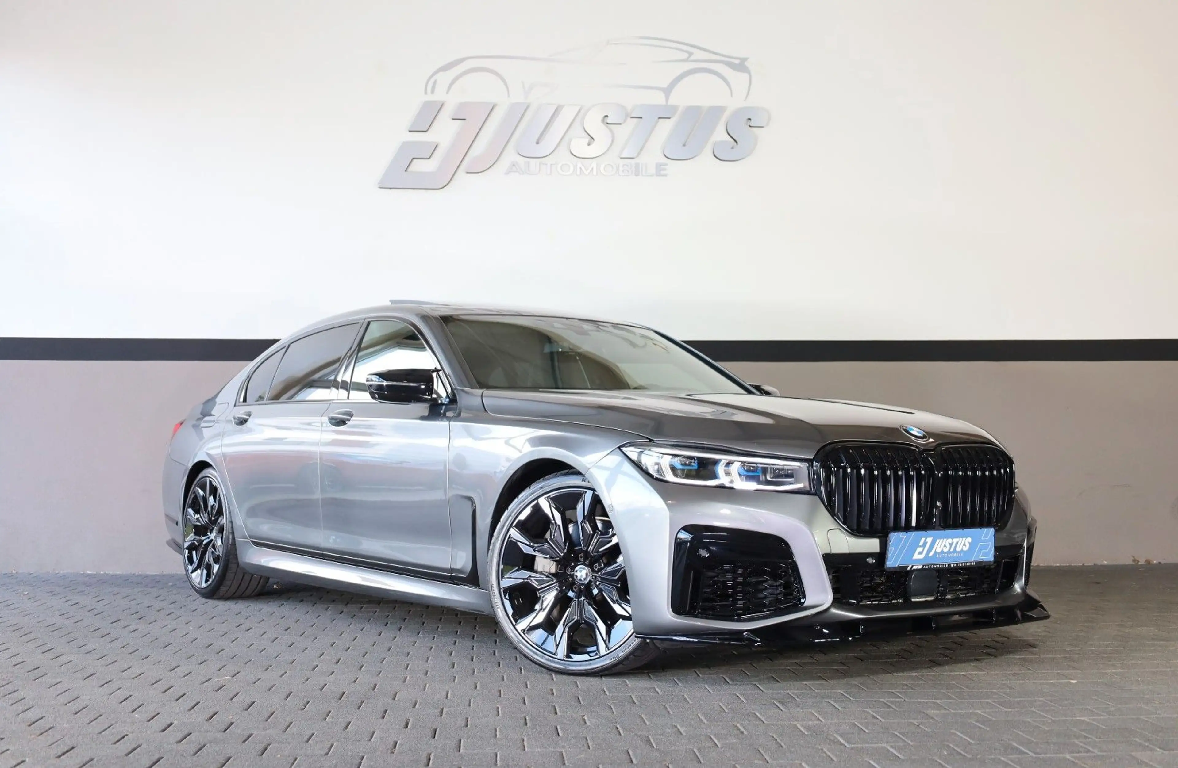 BMW 750 Li xDrive/360*/HUD/MASSAGE/4xSHZ/HK/ACC/R21