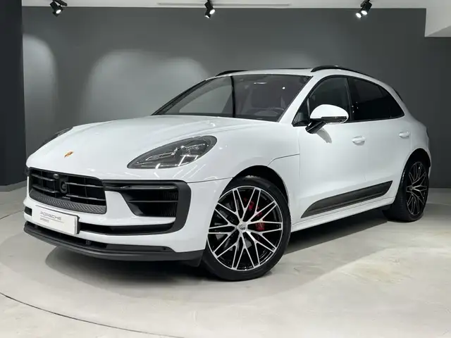2022 Porsche Macan in White for sale