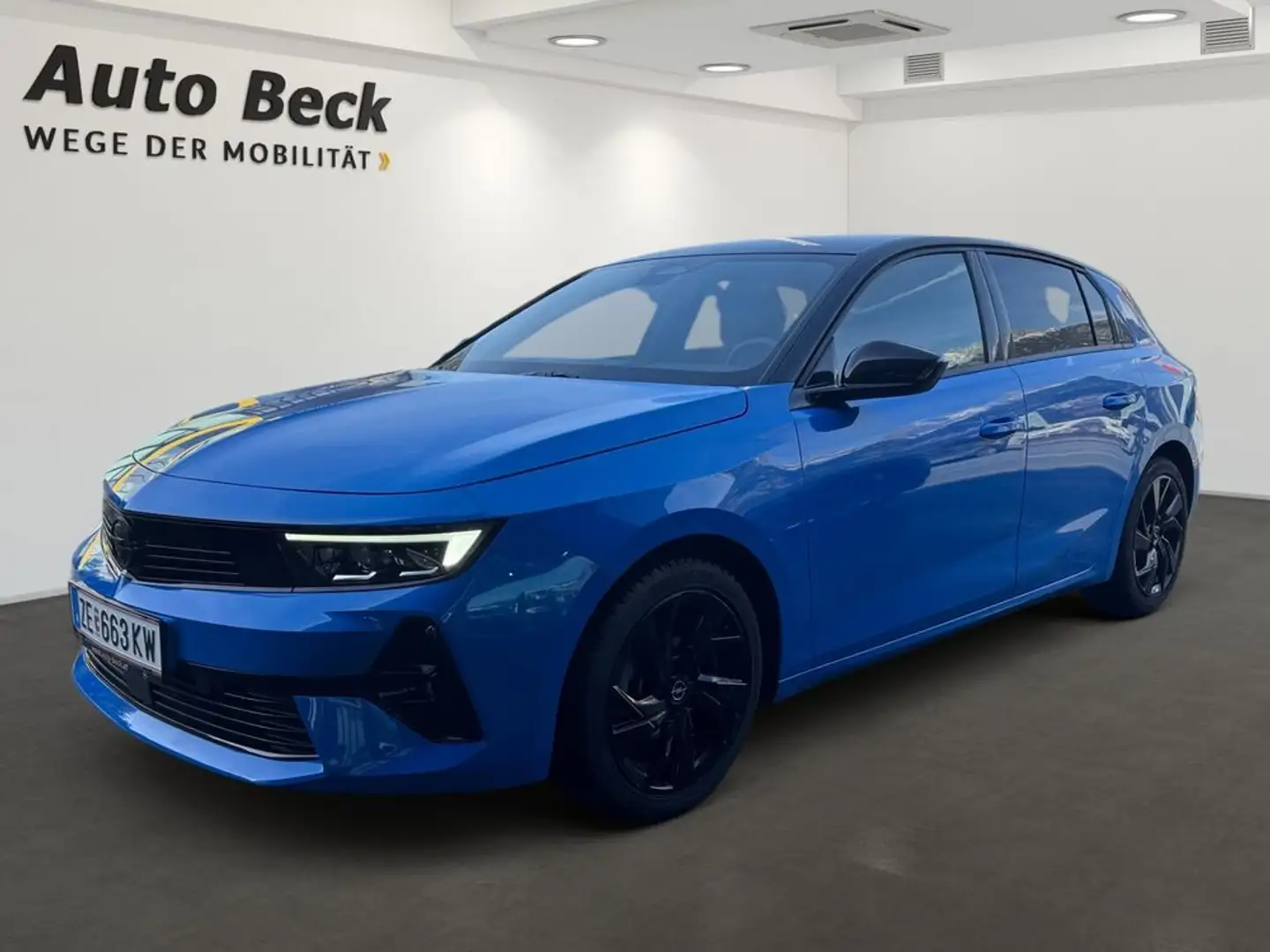 Opel Astra 1.2 GS AT8 *Winterreifen* Blau - 1