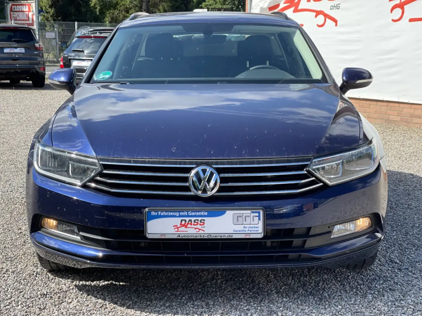 Volkswagen Passat Variant Trendline 2.HAND+NAVI+PDC+SITZ-HZ Blau - 2