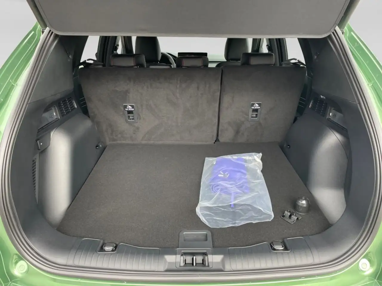 Ford Kuga 2.5 Duratec FHEV ST-LINE X ''AHK'' ACC '' 8