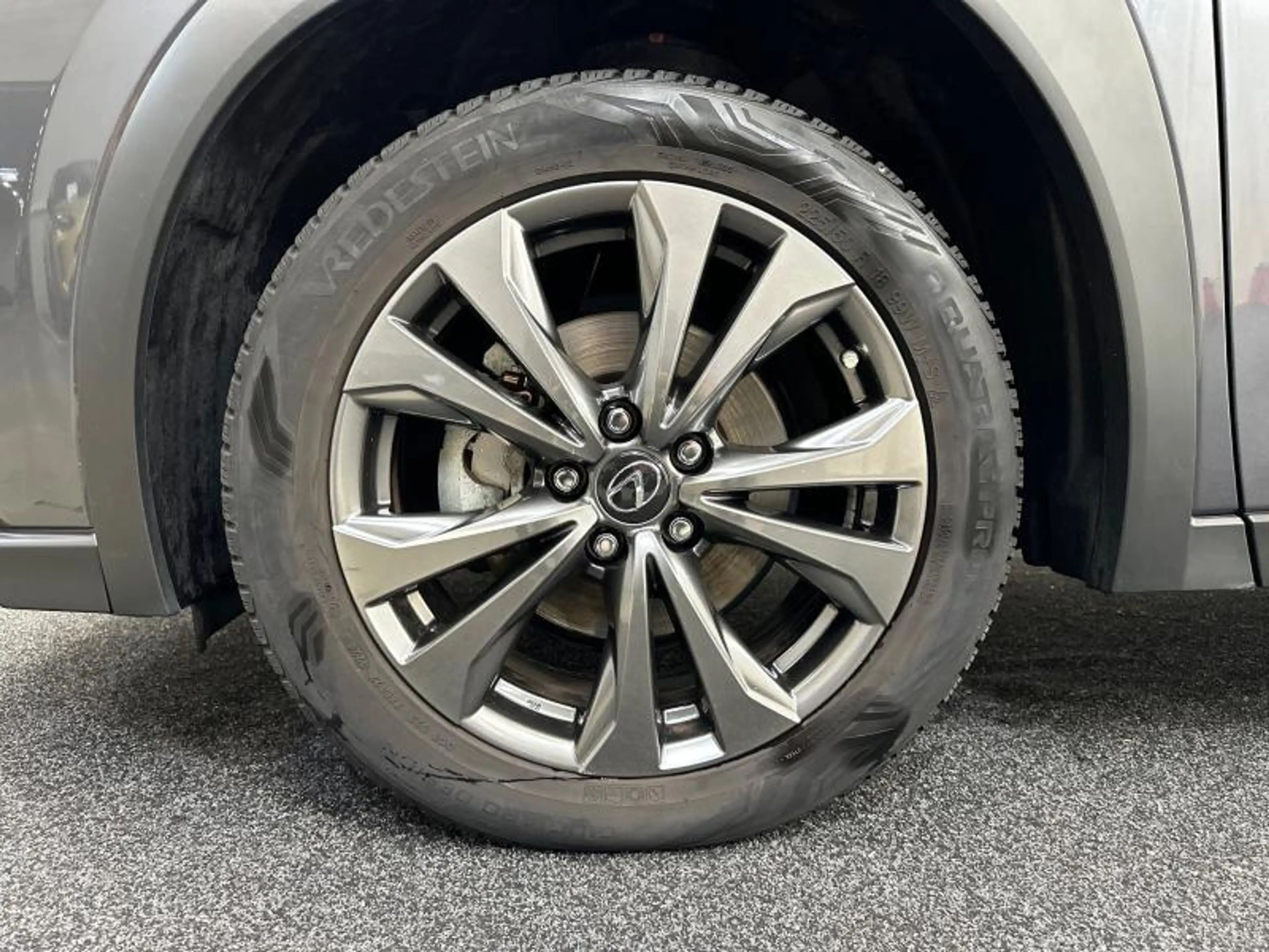 Lexus UX 250h F-Sport Design 184pk/Towbar/4Season tyres — photo 15
