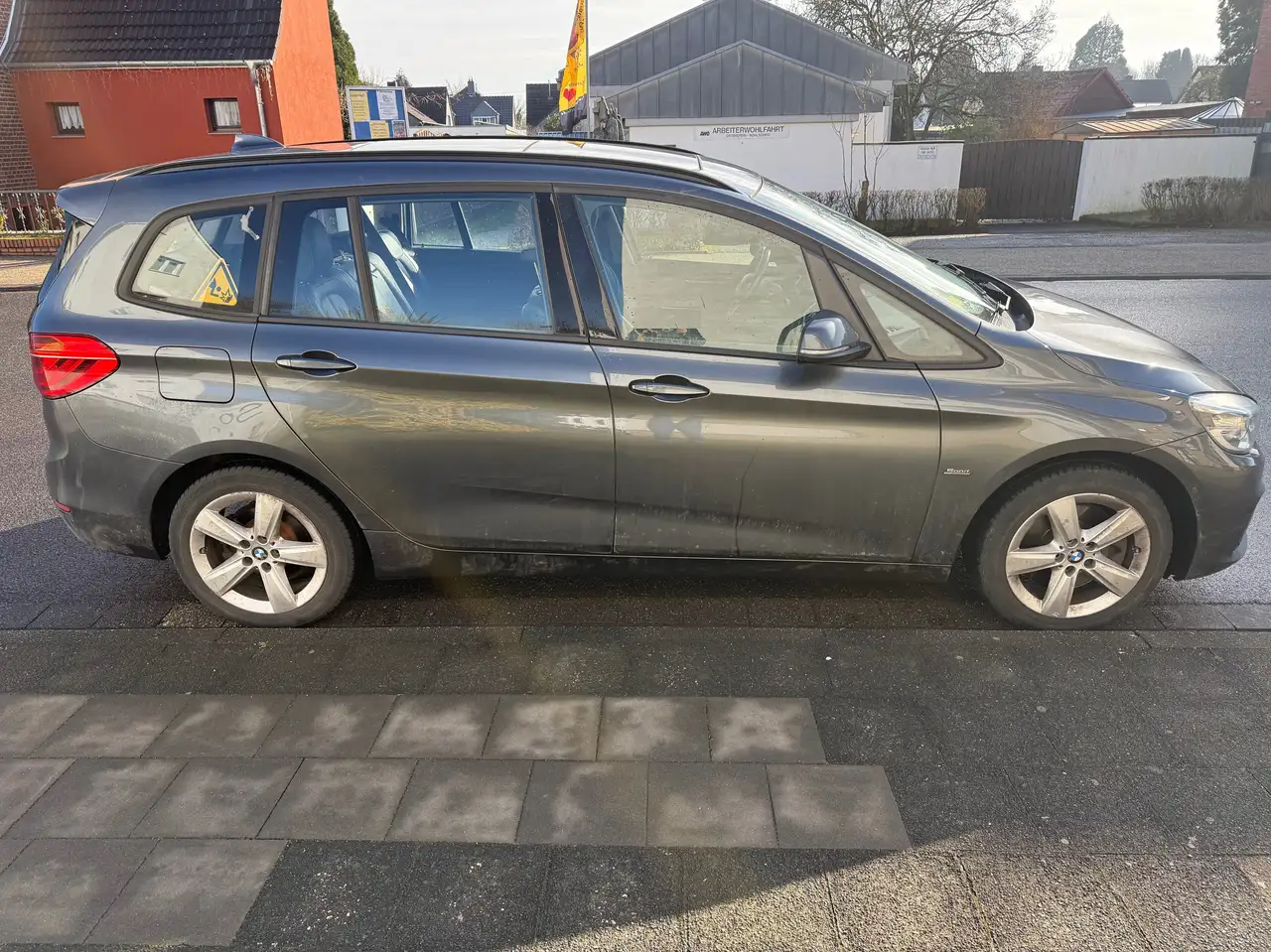 BMW 220