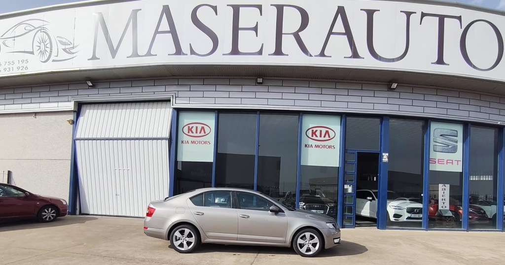 Skoda Octavia 1.6TDI CR Ambition 110 - foto 1