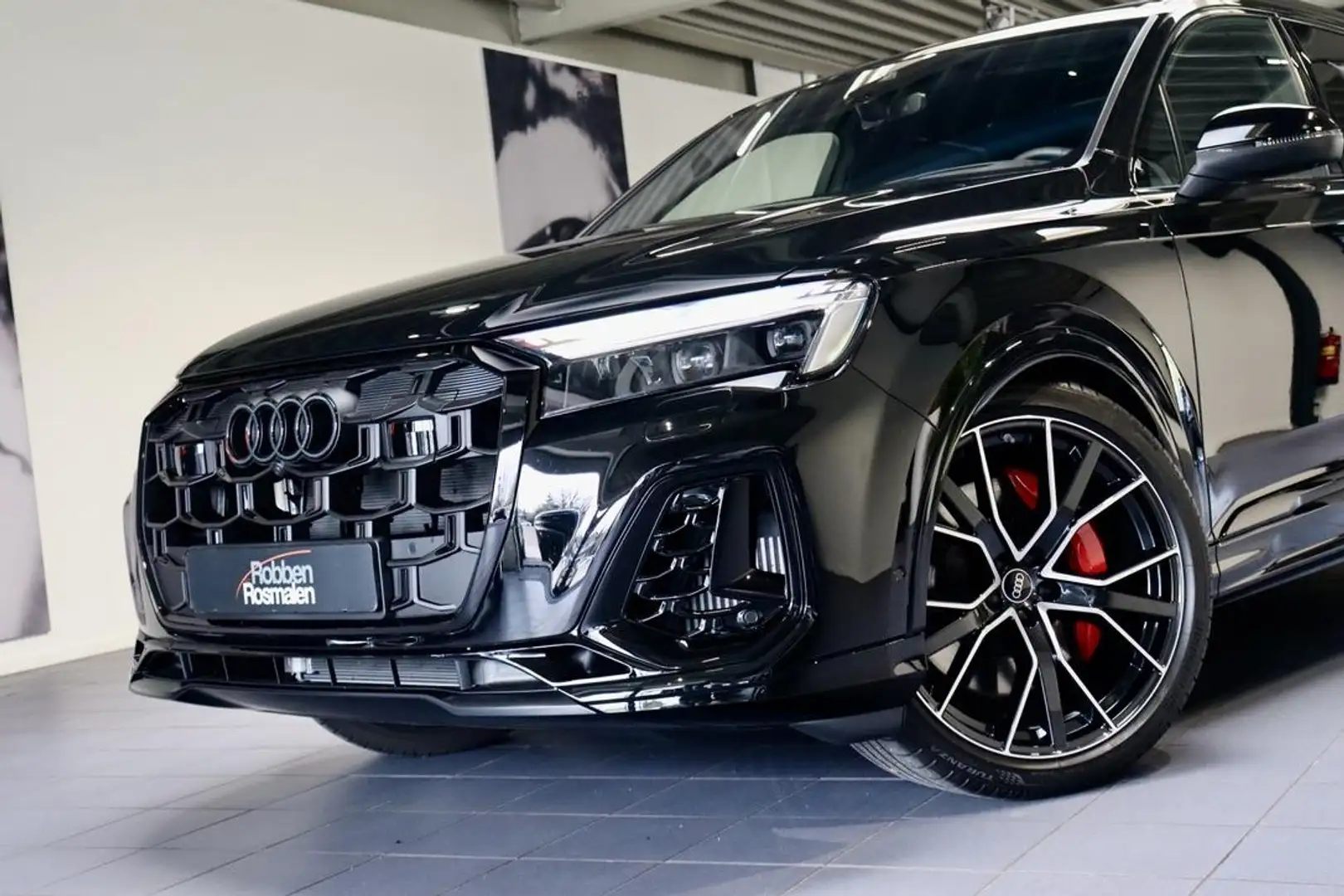 Audi Q7 60 TFSI e Quattro S Competition 4Wst|PANO|VOL Negro - 2