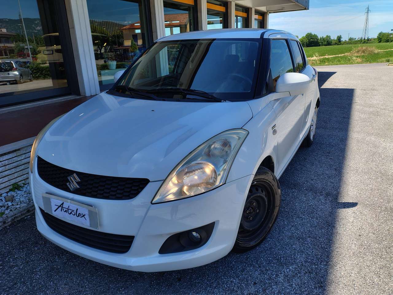 Suzuki Swift 5 PORTE 1.3 75 CV DDIS GL Top DISTRIBUZIONE A CATENA 1 PROPRIETARIO