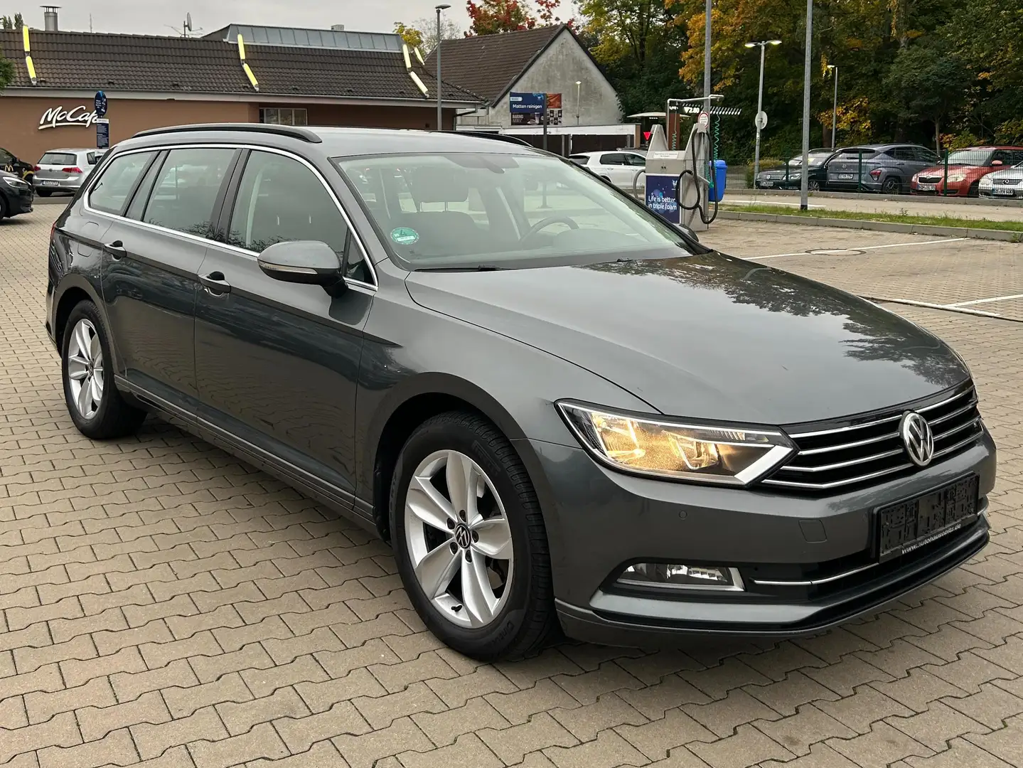Volkswagen Passat Variant Comfortline BMT Business*Massage*ACC*Top gepflegt! Gris - 1
