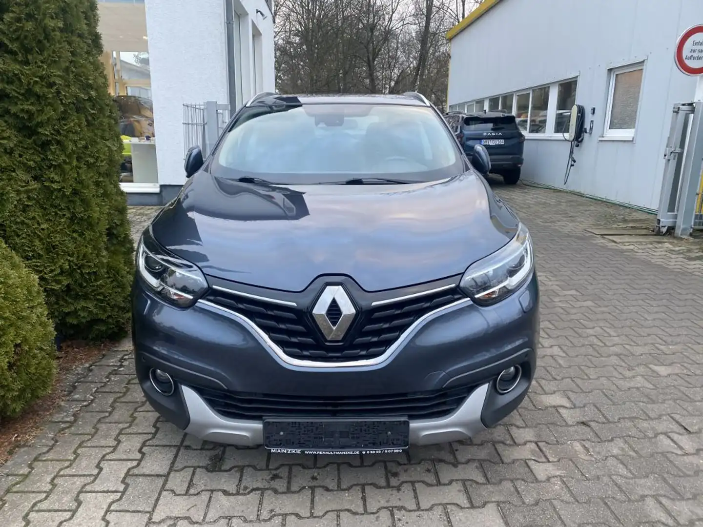 Renault Kadjar Energy dCi 110 EDC XMOD Gris - 2