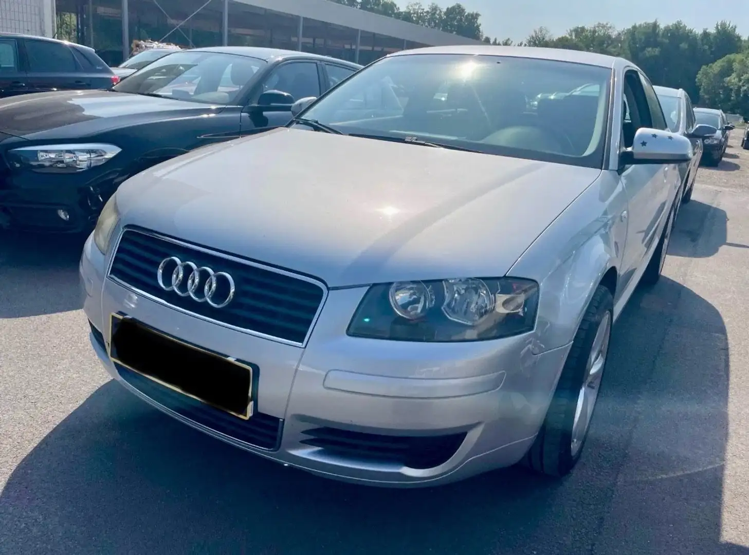 Audi A3 1.6 Attraction+KLIMA+17 ZOLL ALU+TÜV NEU+ Silber - 1