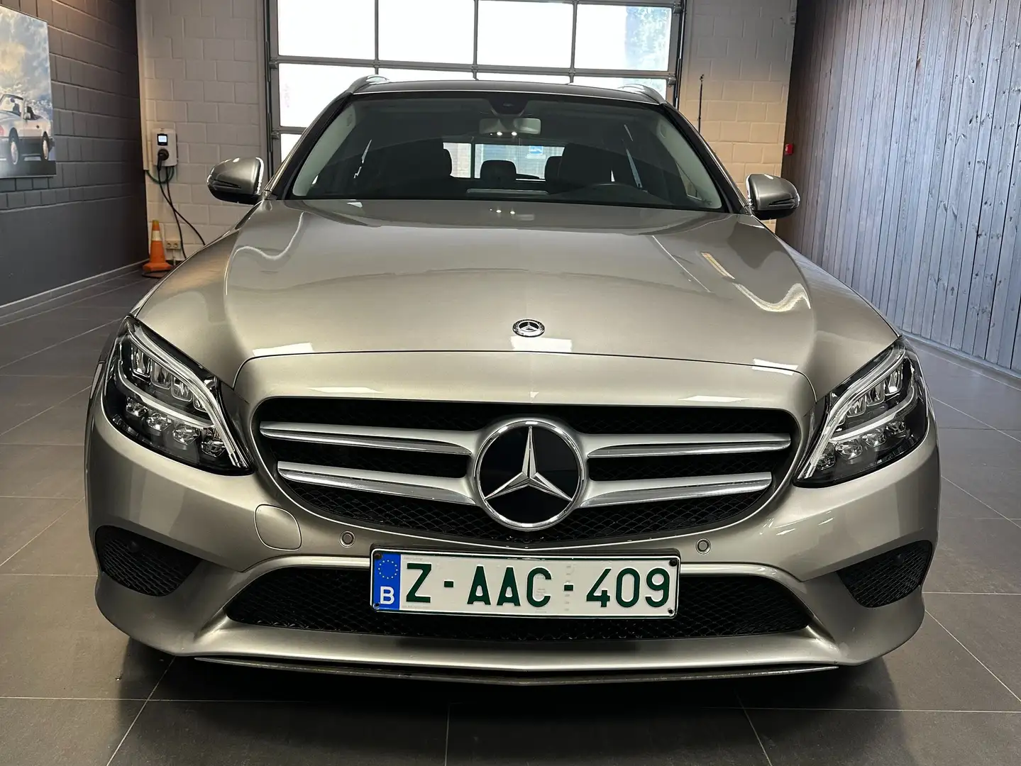 Mercedes-Benz C 180 d Beige - 2