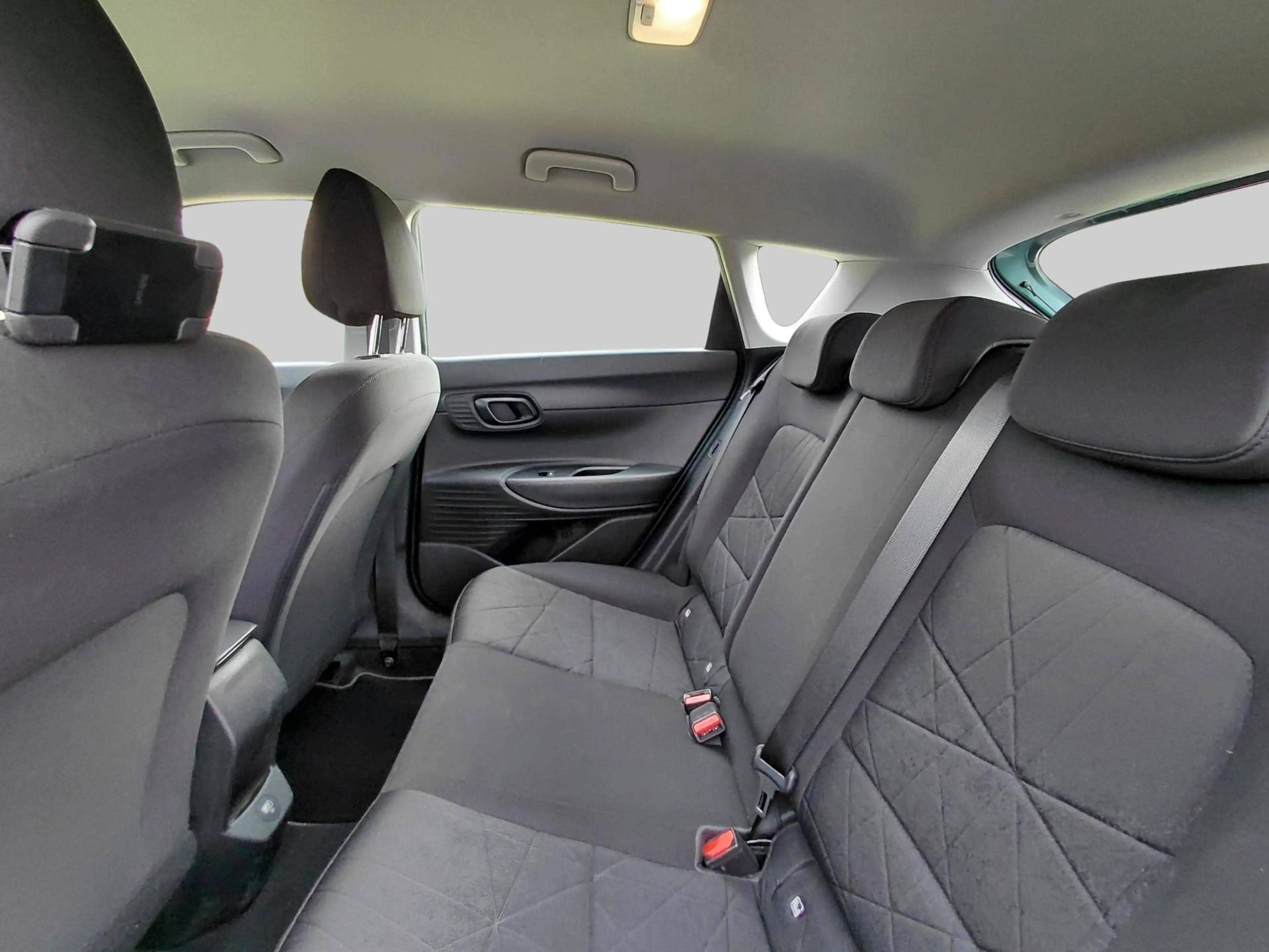 Hyundai BAYON 1.0 T-GDI Comfort Smart — photo 6
