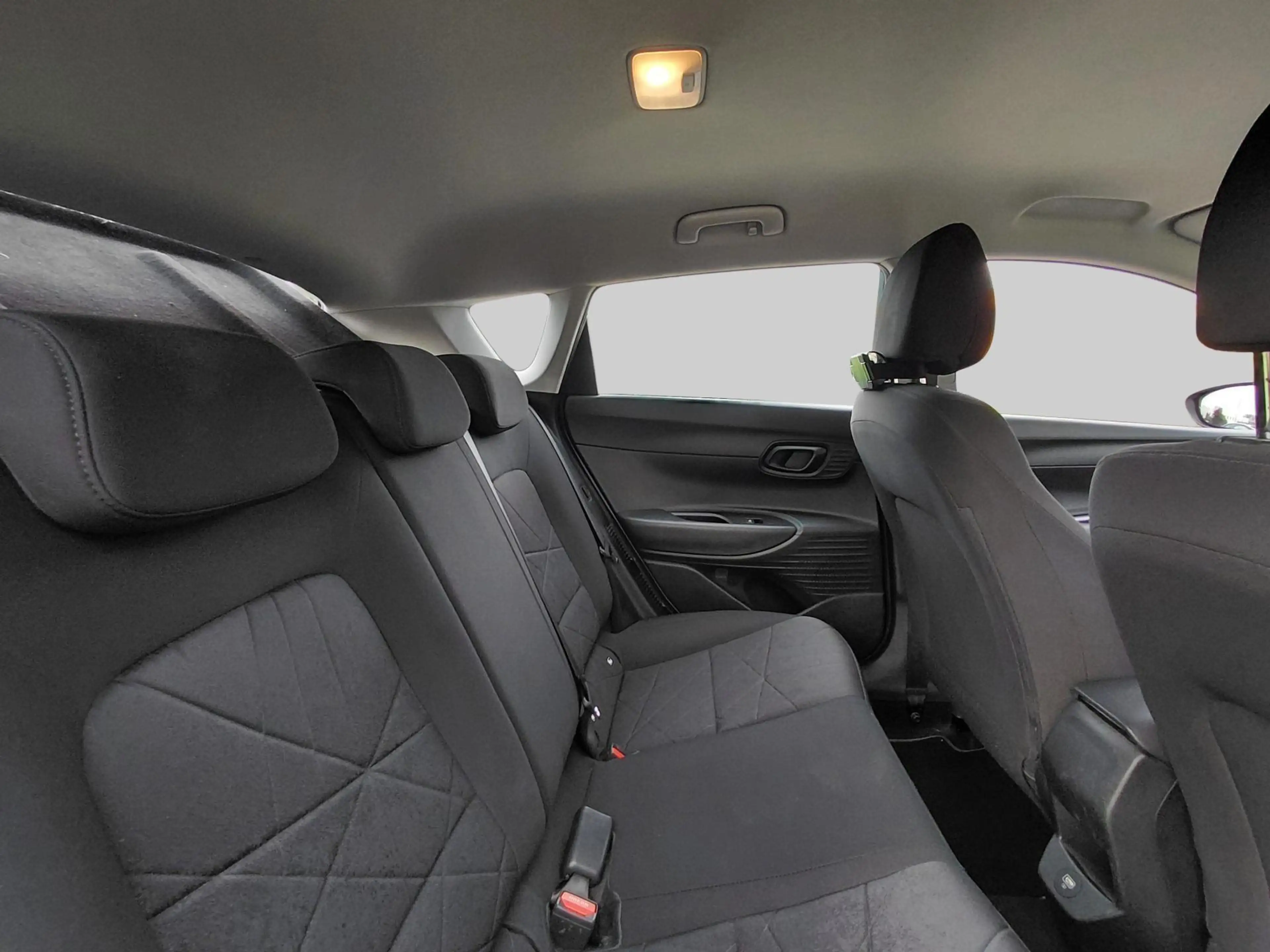 Hyundai BAYON 1.0 T-GDI Comfort Smart — photo 14