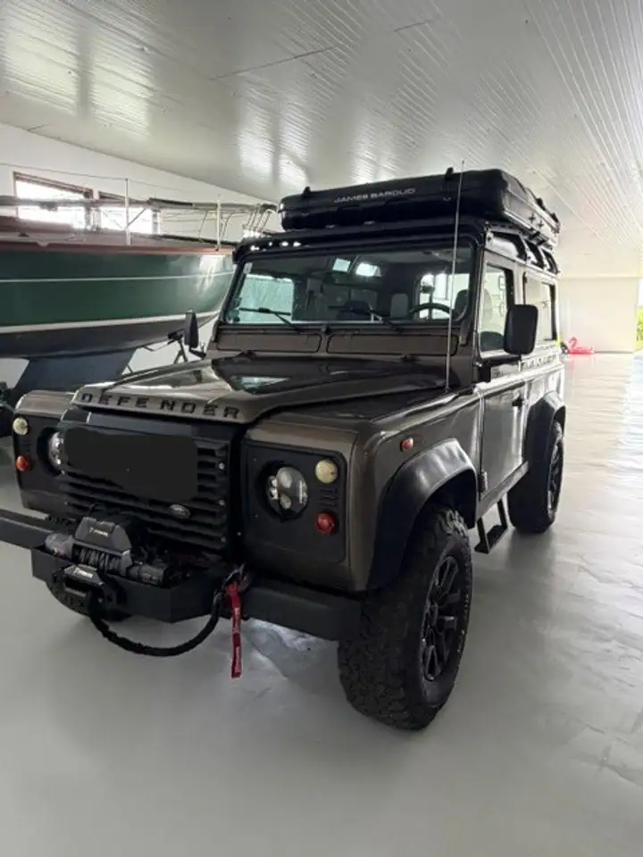 Land Rover Defender 90" Station Wagon 2,5 TD, foto 3