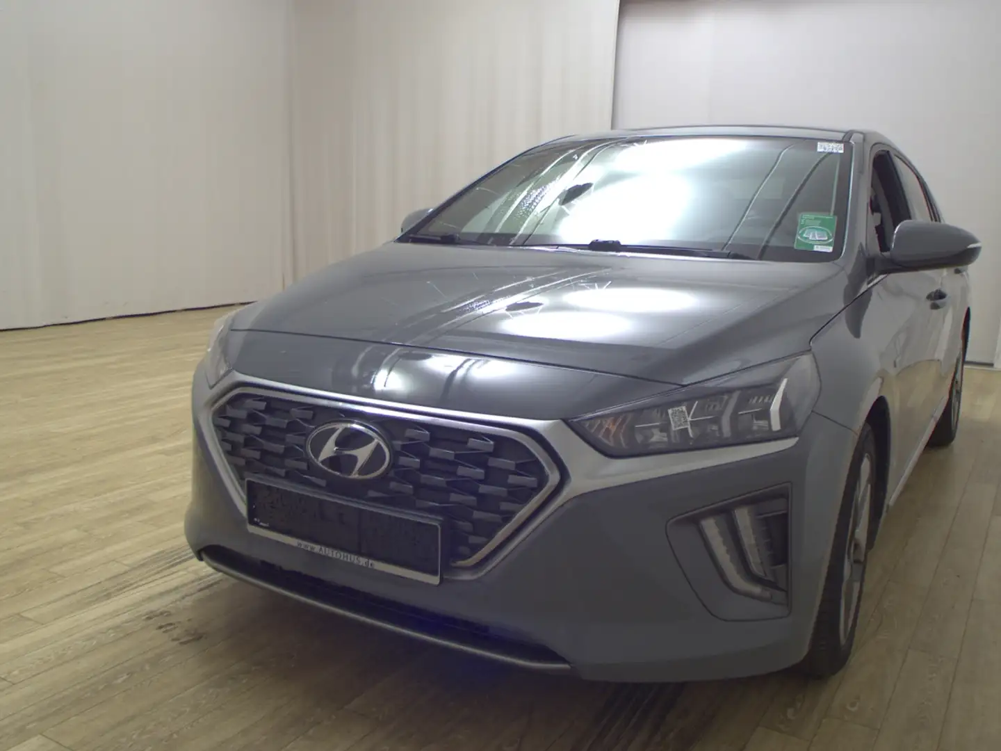 Hyundai IONIQ 1.6 GDI Hybrid Navi LED Kamera Shz DAB ACC - 2