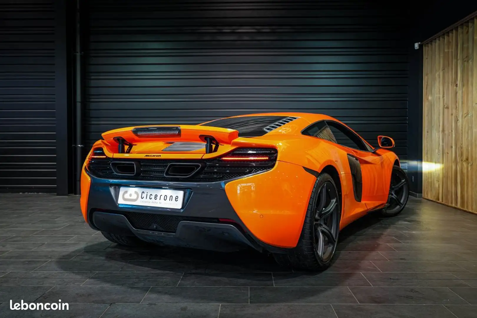 McLaren 650S Coupe Coupé V8 3.8L 650ch– 08-2016 -ORIGINE FRANCE ÉCHAPPEMENT SPORT CARBONE ÉTENDU RACING SEAT MERIDIAN ENTRETIEN Gold - 2