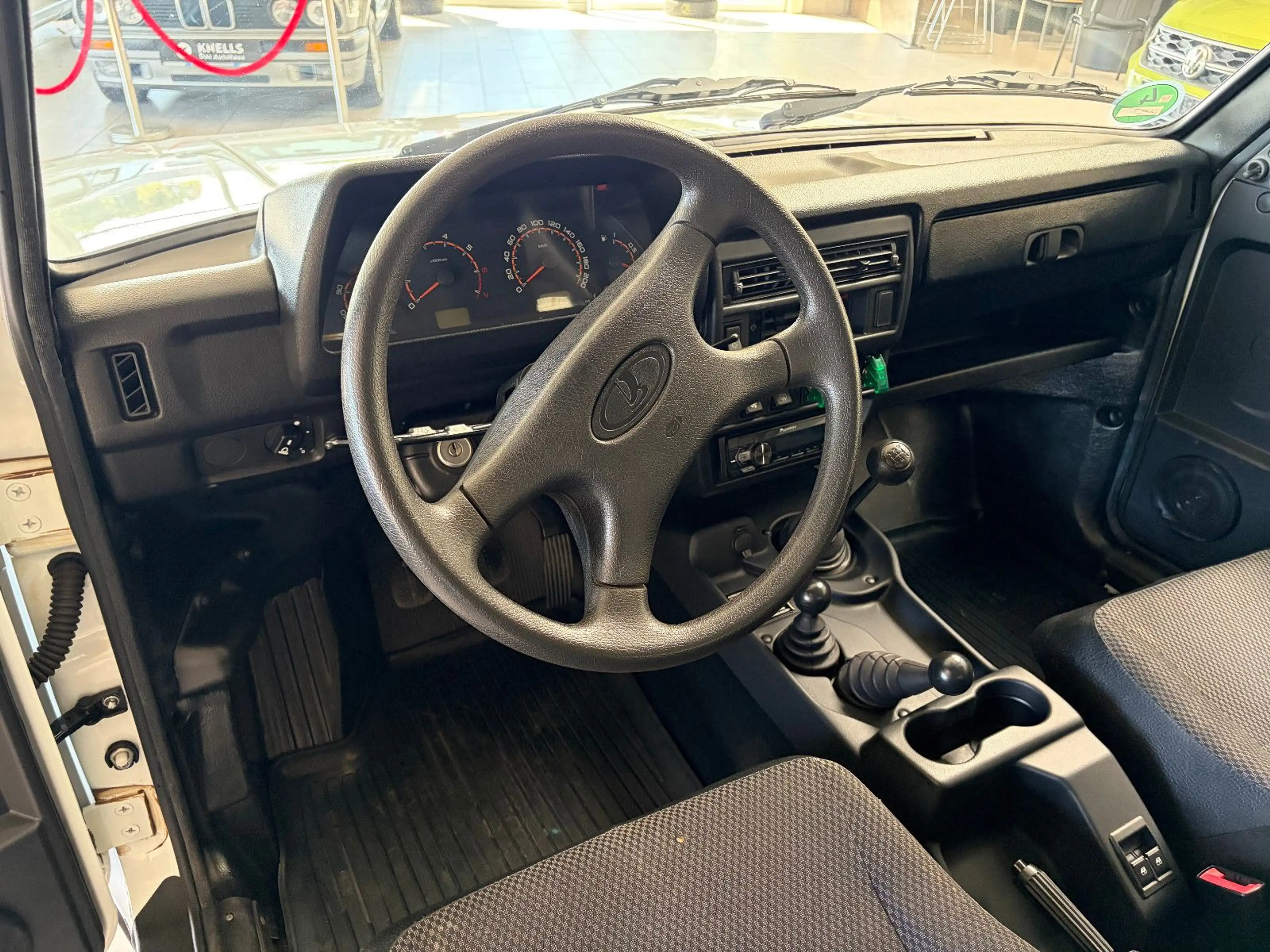 Lada Taiga / Niva 4x4 LED ELEKTR. FENSTER VERSIEGELT — photo 14