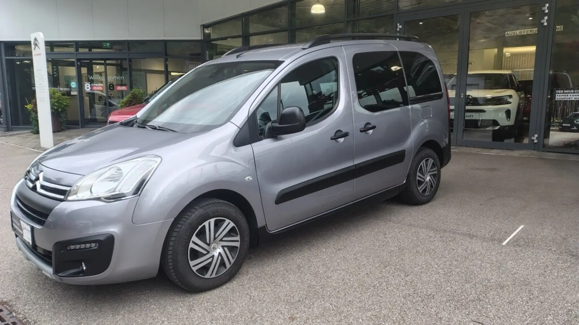 Citroen Berlingo Multispace BlueHDI 100 XTR Grau - 1