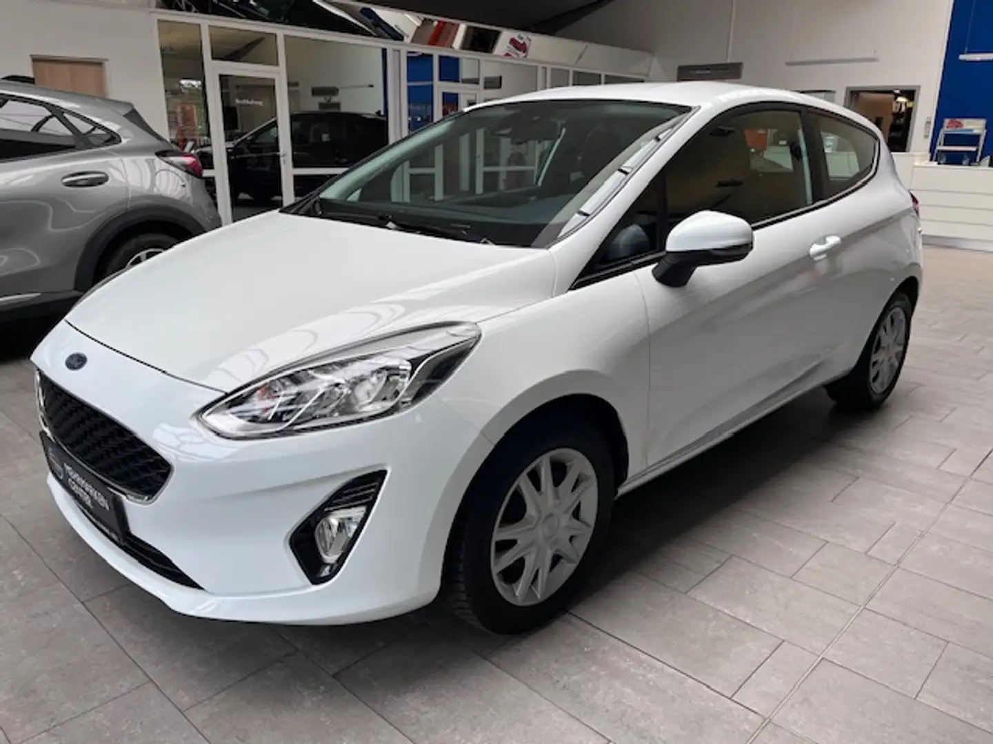 Ford Fiesta 1.1 ltr.  Cool & Connect Blanc - 1