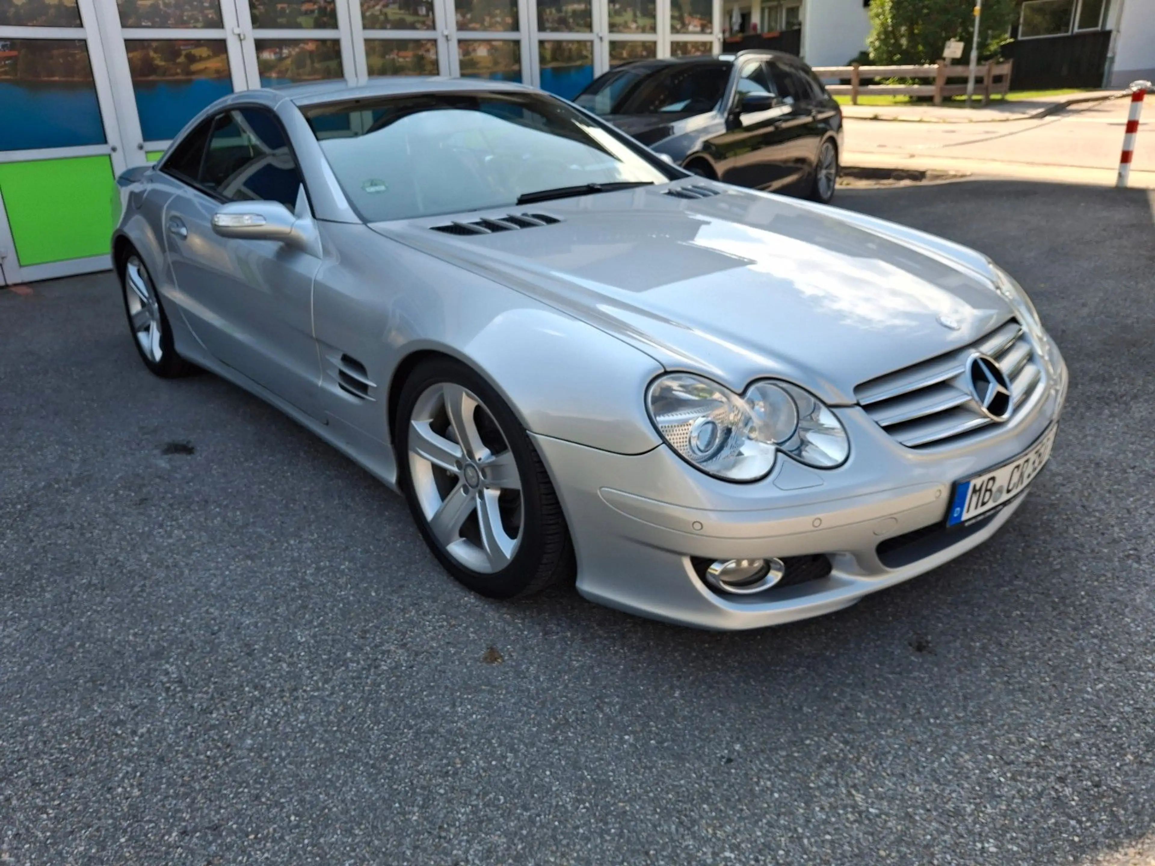 Mercedes-Benz SL 350 — photo 7