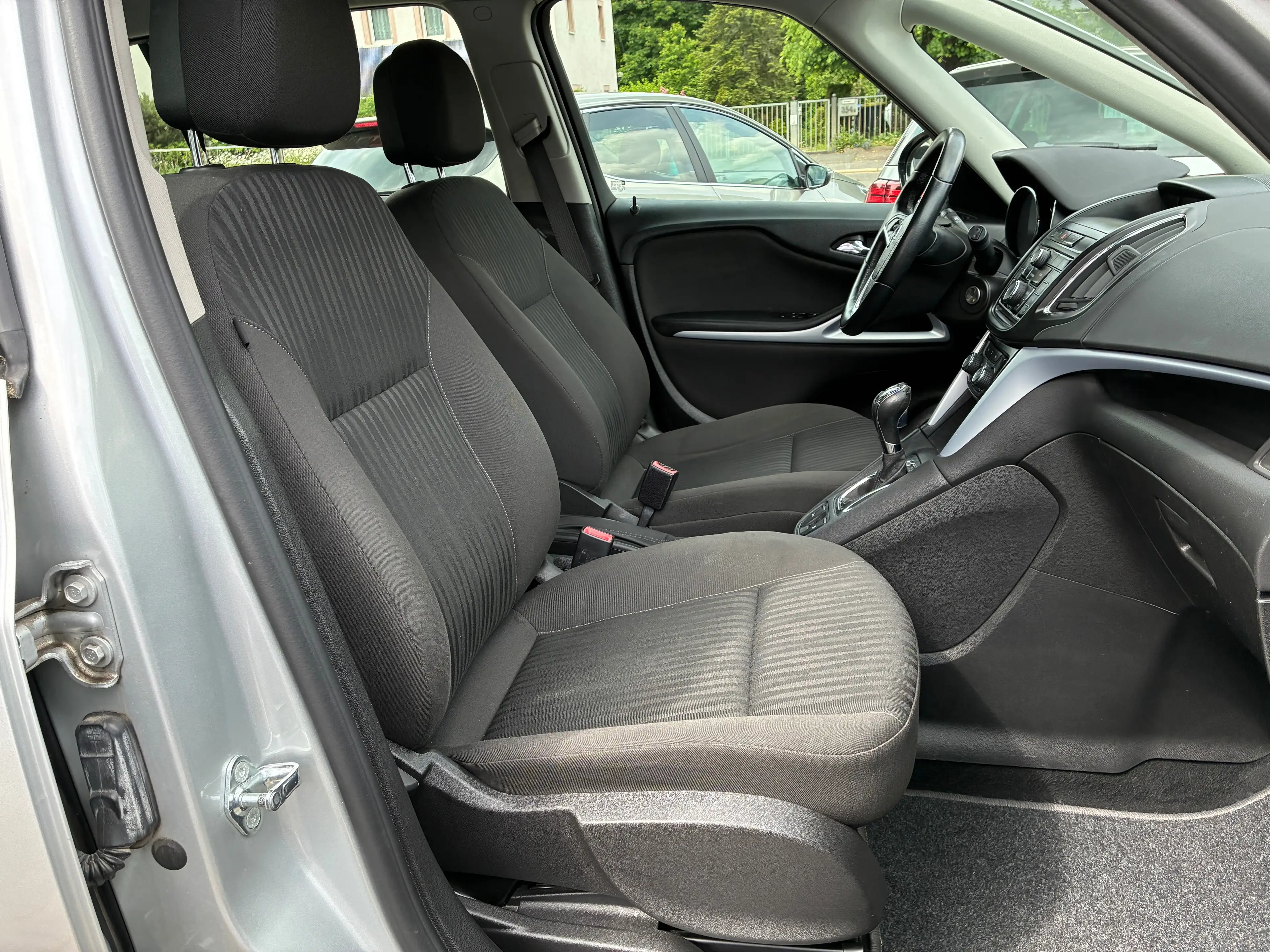 Opel Zafira Tourer Edition — photo 9