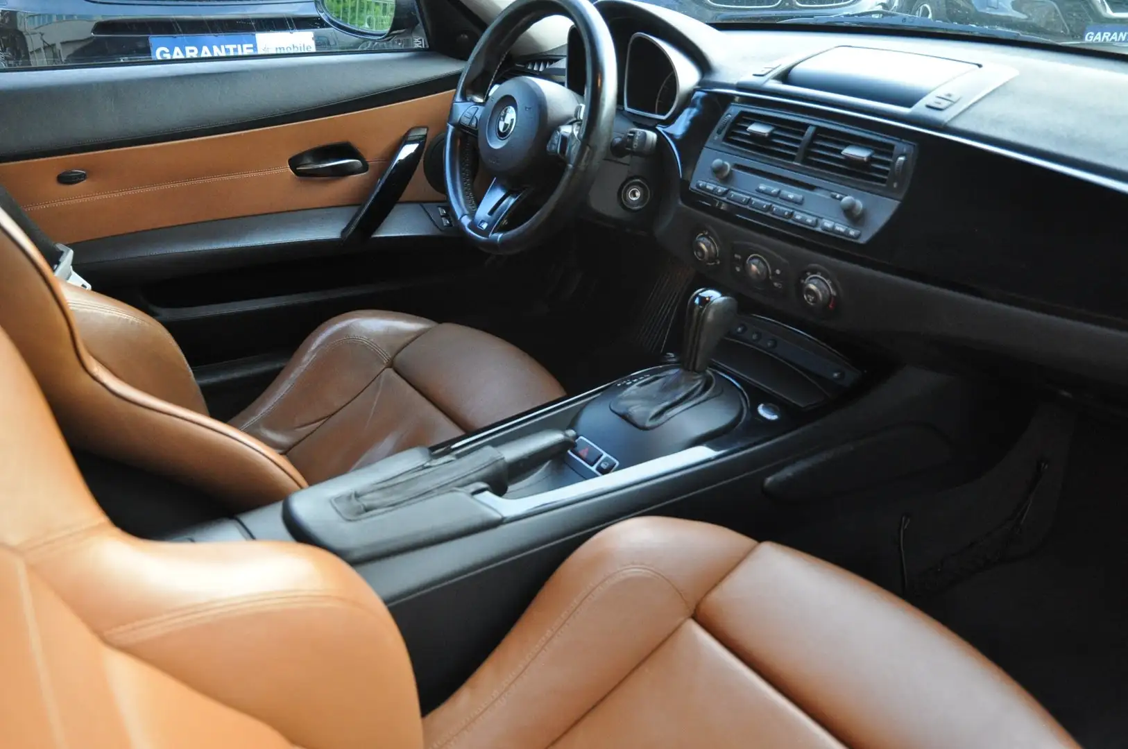 BMW Z4 Coupe 3.0si Aut. Schwarz - 2