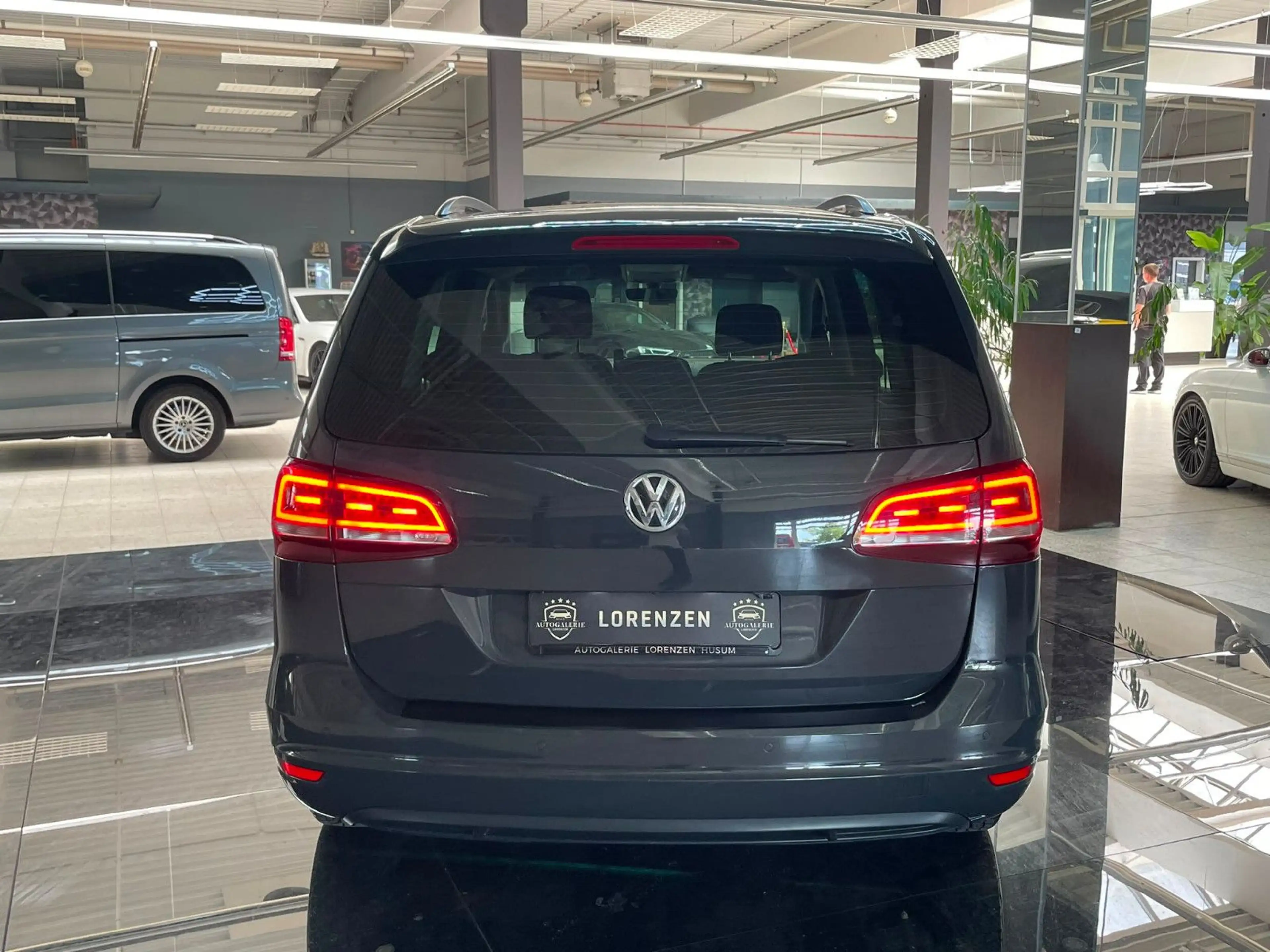 Volkswagen Sharan Comfortline BMT/Start-Stopp / LED / KLIMA — photo 8