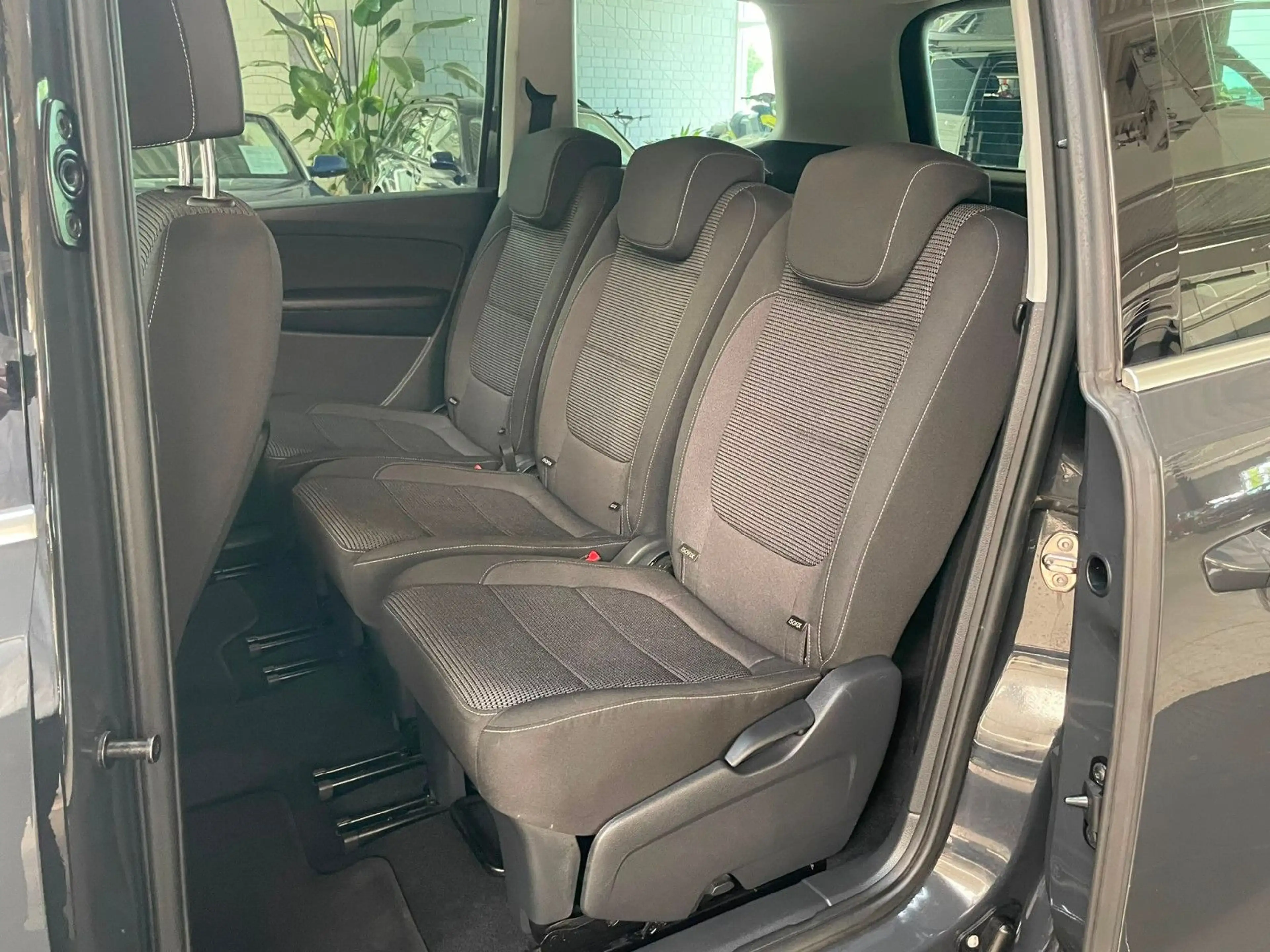 Volkswagen Sharan Comfortline BMT/Start-Stopp / LED / KLIMA — photo 13