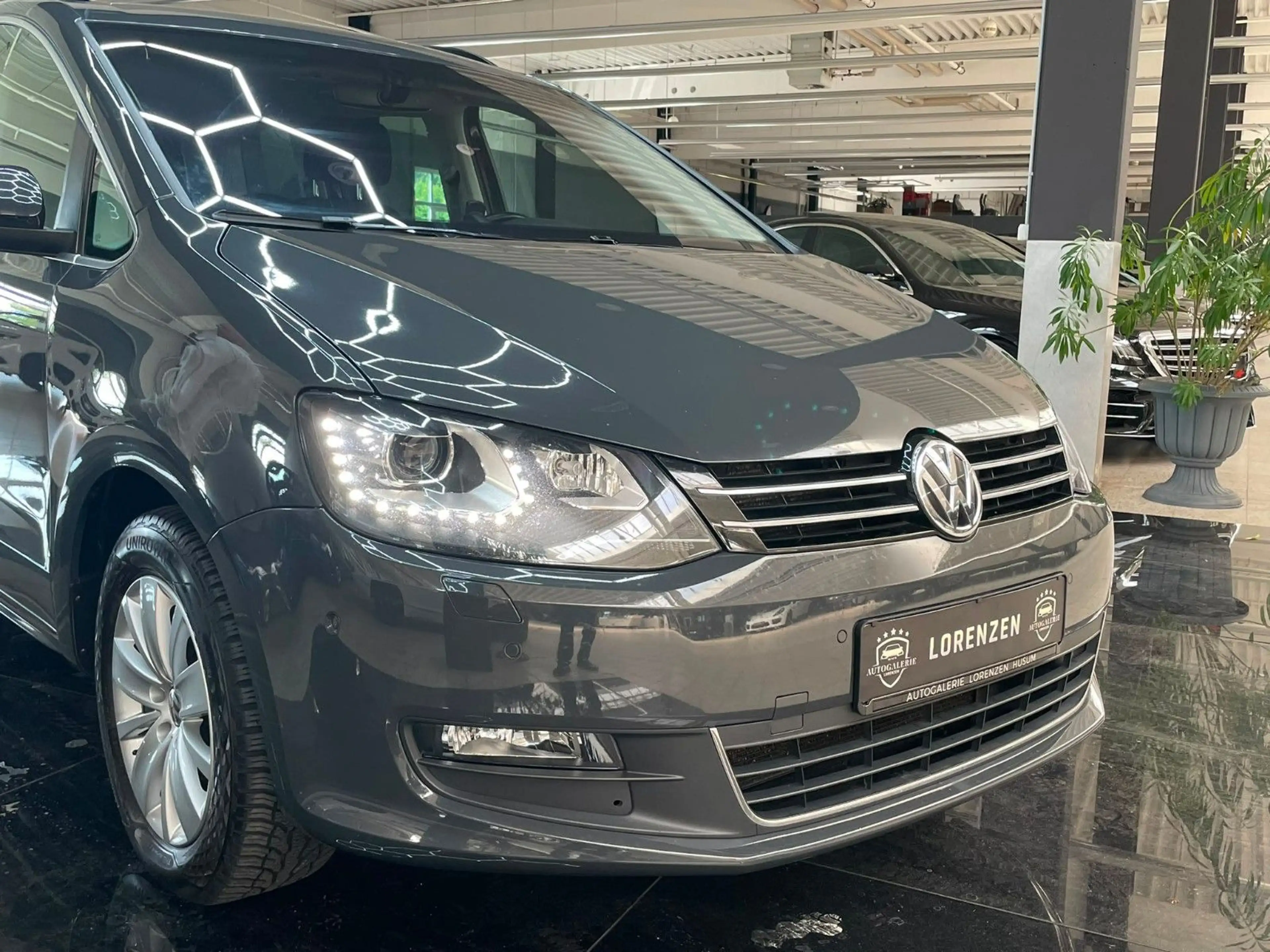 Volkswagen Sharan Comfortline BMT/Start-Stopp / LED / KLIMA — photo 6