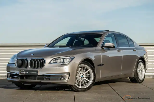 BMW 750 7-serie 750d xDrive High Executive F01 | 99.000KM