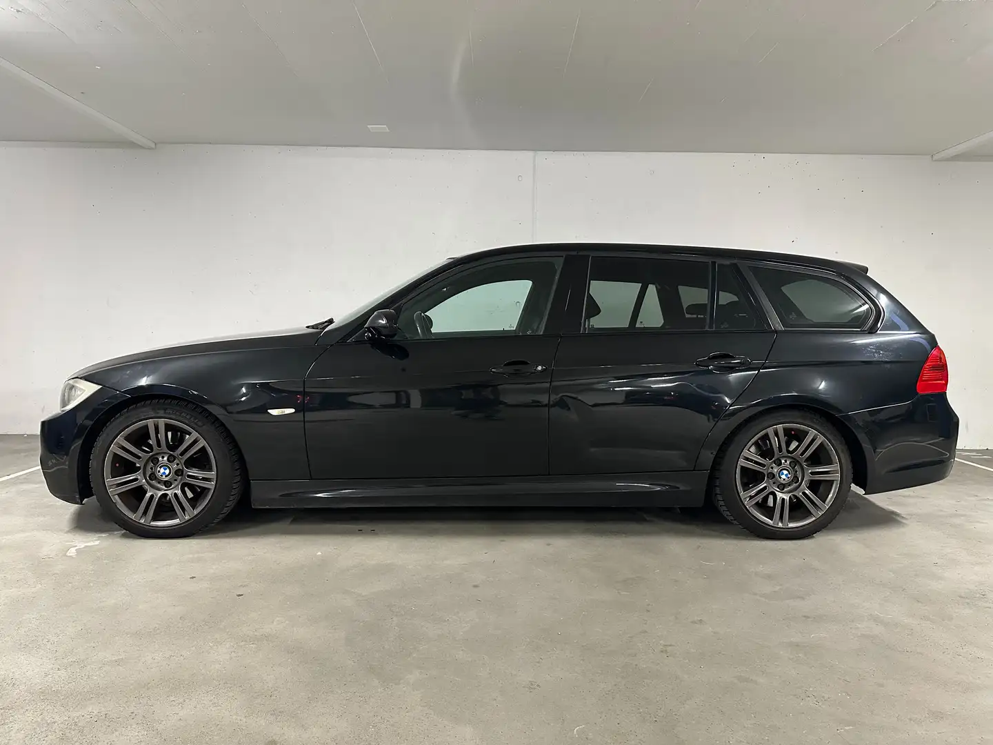 BMW 330 Serie 3 E91 Touring 330d Touring Msport Nero - 2