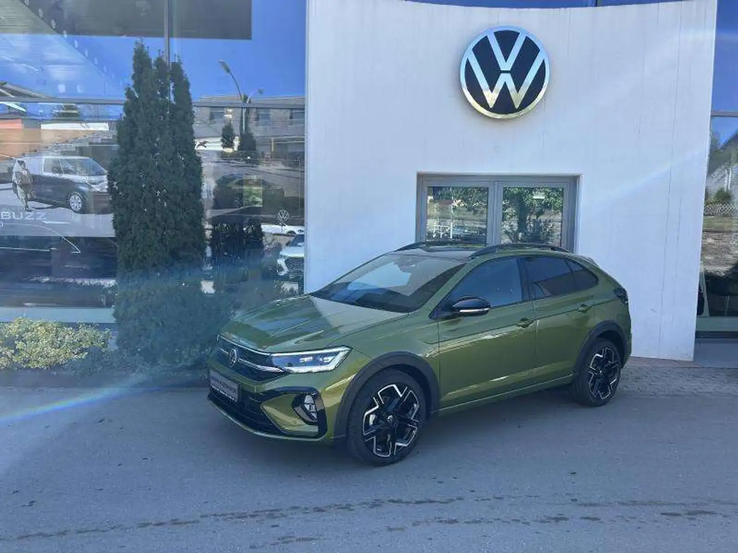 Volkswagen Taigo R-Line Groen - 2