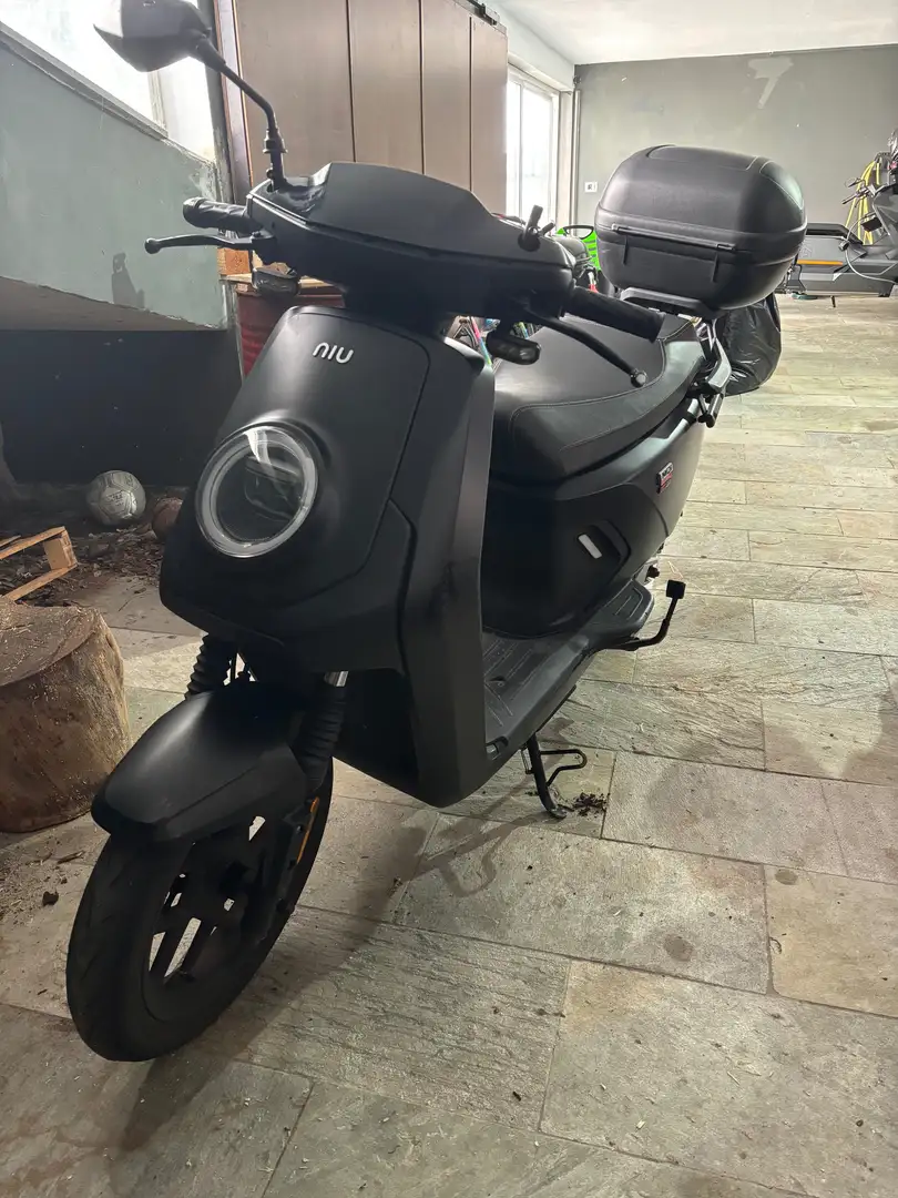Niu MQi GTEVO Negro - 1