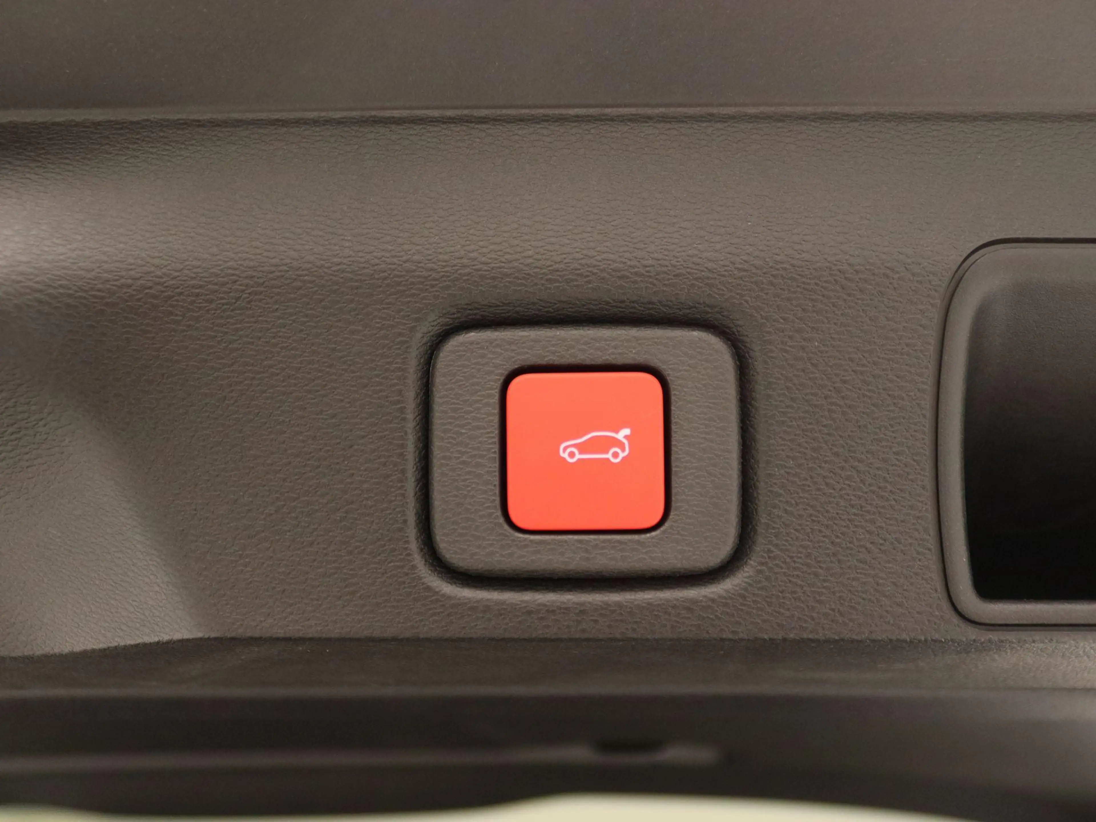 Jeep Compass 1.6 e-Hybrid Plug-In First Edition | Demo | — photo 15