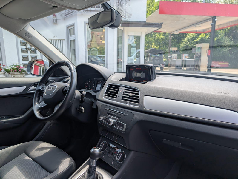 Audi Q3 1.4TFSI S-Tronic Standheizung LED Navi PDC — photo 8