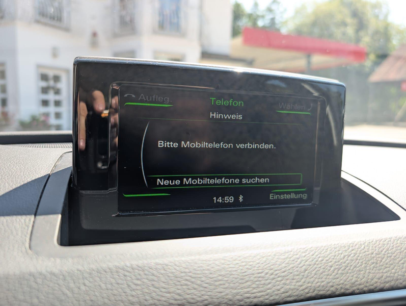 Audi Q3 1.4TFSI S-Tronic Standheizung LED Navi PDC — photo 11