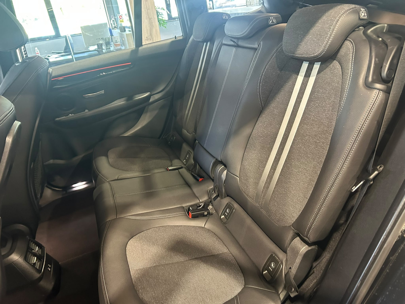 BMW 218 2-serie Gran Tourer 218i 7p. Executive Edition Fac — photo 9