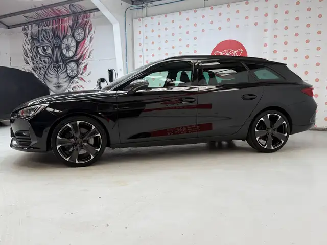 Cupra Leon view 4